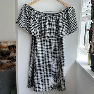 Urban Outfitters Gingham Plaid Off Shoulder Mini Dress Size Small